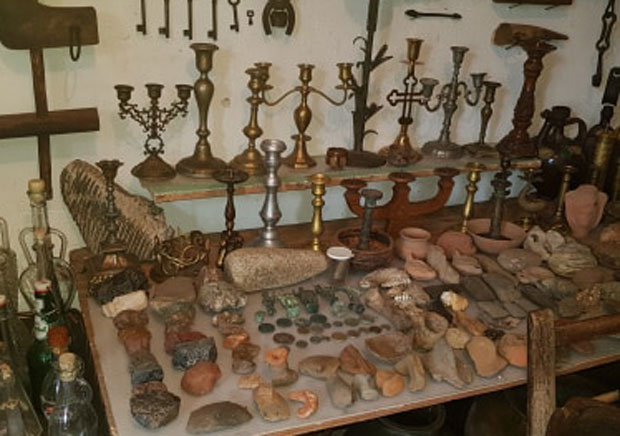 Кад Бонапарта залута у Гркињу: Заљубљеник у старине у свом дому направио музеј